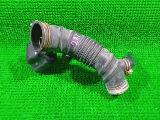 Патрубок TOYOTA ESTIMA ACR55 2AZFE 2 ракурс Патрубок TOYOTA ESTIMA ACR55 2AZFE 2 ракурс