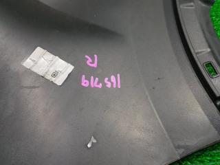 Клык бампера передний правый VEZEL RU4