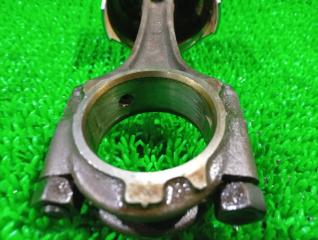 Поршень TOYOTA CROWN GS120 1GEU 3 ракурс Поршень TOYOTA CROWN GS120 1GEU 3 ракурс