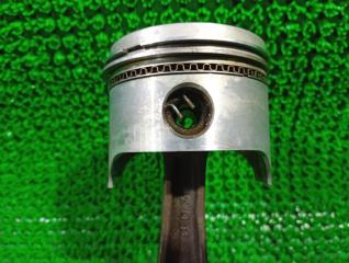 Поршень TOYOTA CROWN GS120 1GEU 4 ракурс Поршень TOYOTA CROWN GS120 1GEU 4 ракурс