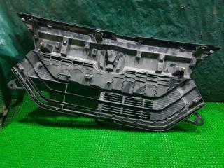 Решетка радиатора HONDA N-BOX JF4 71121-TTA-J010-M4 5 ракурс