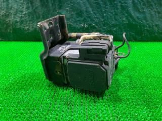 Блок abs TOYOTA DYNA XZU368 N04C 1 ракурс