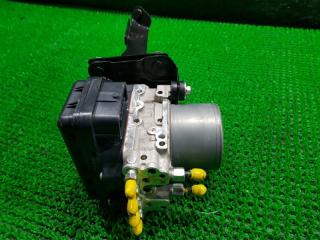 Блок abs NISSAN SKYLINE YV37 1330002930 2 ракурс