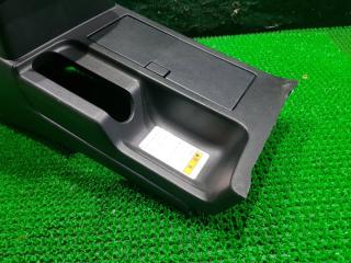 Бардачок между сиденьями SUZUKI ESCUDO TDB4W N32A 3 ракурс