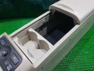 Бардачок между сиденьями TOYOTA VISTA ZZV50 1ZZFE 5881232040 5 ракурс