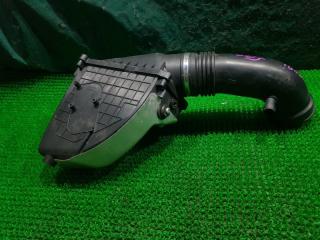 Корпус воздушного фильтра AUDI RS5 8T3 CFSA 8T0133835B 4 ракурс Корпус воздушного фильтра AUDI RS5 8T3 CFSA 8T0133835B 4 ракурс
