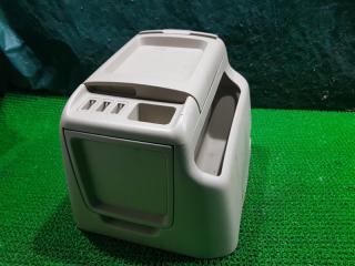 Бардачок между сиденьями TOYOTA ALPHARD ANH15 2AZFE 5881058010 2 ракурс
