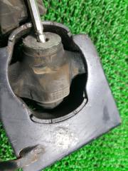 Подушка двигателя передняя TOYOTA WISH ZGE25 2ZRFAE 5 ракурс