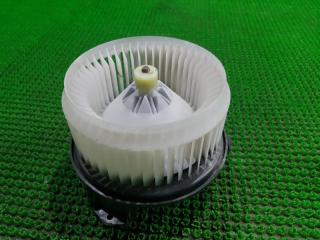 Мотор печки TOYOTA PRIUS ALPHA ZVW41 2ZRFXE 2727008073 1 ракурс