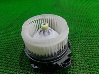 Мотор печки TOYOTA PRIUS ALPHA ZVW41 2ZRFXE 2727008073 2 ракурс