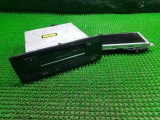 Магнитофон AUDI RS5 8T3 CFSA 8R2035678B 1 ракурс Магнитофон AUDI RS5 8T3 CFSA 8R2035678B 1 ракурс