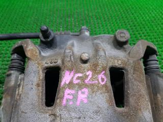 Суппорт правый передний NISSAN SERENA NC26 MR20DD 2 ракурс Суппорт правый передний NISSAN SERENA NC26 MR20DD 2 ракурс
