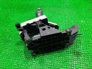 Селектор акпп TOYOTA ALLION ZZT245 1ZZFE 4 ракурс