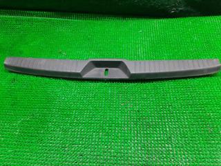 Накладка замка багажника TOYOTA COROLLA RUMION 2008.06