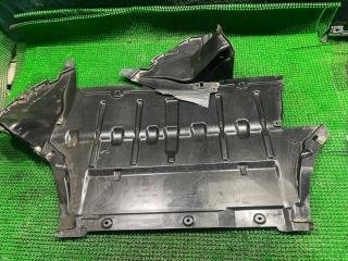 Защита двигателя AUDI A4 8K2 8K2863821 1 ракурс Защита двигателя AUDI A4 8K2 8K2863821 1 ракурс