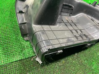 Обшивка багажника правая задняя TOYOTA VITZ NCP95 2NZFE 5 ракурс