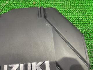Крышка двс декоративная SUZUKI ESCUDO TDB4W N32A 1317079K00 5 ракурс
