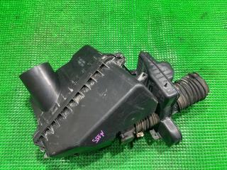 Корпус воздушного фильтра TOYOTA ALPHARD MNH15W 1MZFE 4 ракурс Корпус воздушного фильтра TOYOTA ALPHARD MNH15W 1MZFE 4 ракурс