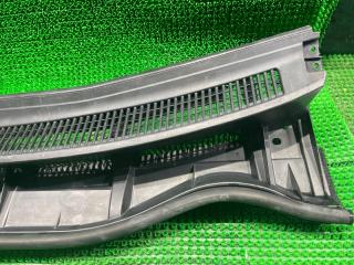 Жабо TOYOTA WISH ZGE25 2 ракурс
