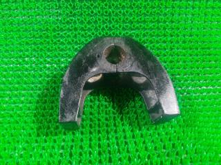 Крепление демпфера SUZUKI DF9.9 2006