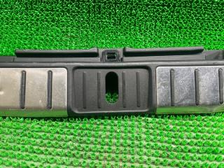 Накладка замка багажника TOYOTA MARK II WAGON BLIT GX110 4 ракурс