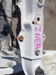 Телевизор передний TOYOTA WISH ZNE14 1ZZFE 3 ракурс Телевизор передний TOYOTA WISH ZNE14 1ZZFE 3 ракурс