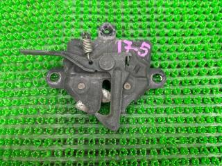 Замок капота TOYOTA VOXY AZR65 1AZFSE 1 ракурс