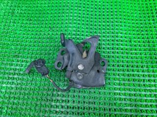Замок капота HONDA STREAM RN9 R20A 2 ракурс