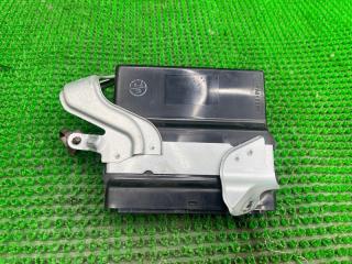 Блок управления 4wd TOYOTA VOXY AZR65 1AZFSE 8954028540 4 ракурс