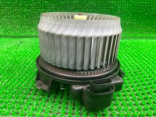 Мотор печки TOYOTA RACTIS NCP105 1NZFE 4 ракурс
