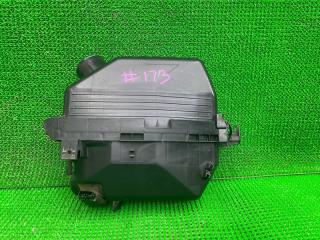 Корпус воздушного фильтра TOYOTA ALPHARD ANH15 2AZFE 1 ракурс Корпус воздушного фильтра TOYOTA ALPHARD ANH15 2AZFE 1 ракурс