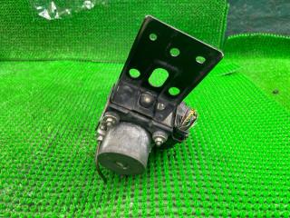 Блок abs NISSAN SERENA CNC25 MR20DE 5 ракурс