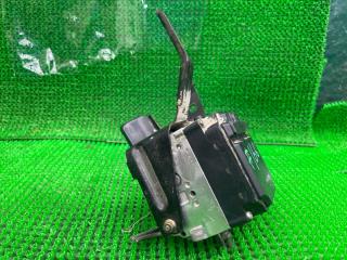 Блок abs TOYOTA WISH ZNE14 1ZZFE 44510-68020 2 ракурс Блок abs TOYOTA WISH ZNE14 1ZZFE 44510-68020 2 ракурс