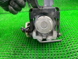 Блок abs TOYOTA WISH ZNE14 1ZZFE 44510-68020 4 ракурс Блок abs TOYOTA WISH ZNE14 1ZZFE 44510-68020 4 ракурс