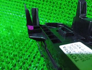 Блок управления климат-контролем TOYOTA PRIUS ALPHA ZVW41 5590047040 3 ракурс