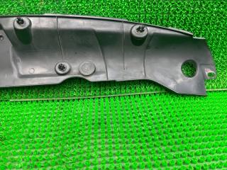 Планка замка капота HONDA STREAM RN9 R20A 5 ракурс