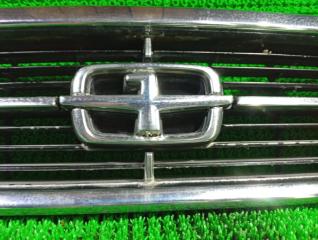 Решетка радиатора передняя NISSAN GLORIA UY32 3 ракурс