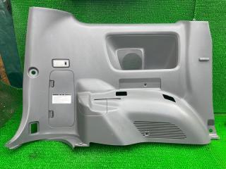 Обшивка багажника левая задняя TOYOTA VOXY AZR65 1AZFSE 1 ракурс