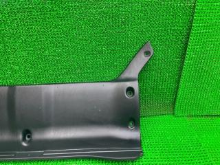 Накладка замка багажника задняя TOYOTA CRESTA JZX100 3 ракурс