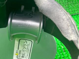 Лючок бензобака HONDA FIT GD1 4 ракурс