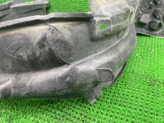 Подкрылок правый передний HONDA STREAM RN9 R20A 4 ракурс