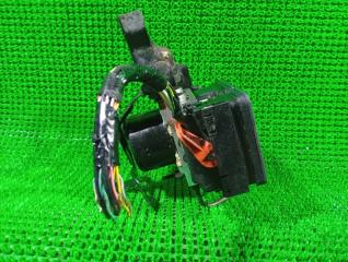 Блок abs SUZUKI ESCUDO TDB4W N32A 5611079KB0 4 ракурс