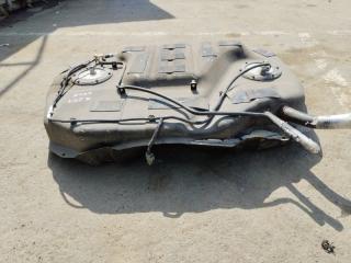 Бензобак NISSAN SERENA CNC25 MR20DE 2 ракурс