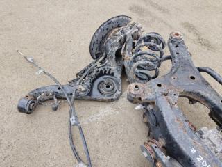Балка подвески задняя NISSAN SERENA CNC25 MR20DE 4 ракурс