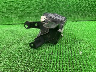 Блок abs TOYOTA WISH ZNE14G 1ZZFE 44510-68020 5 ракурс Блок abs TOYOTA WISH ZNE14G 1ZZFE 44510-68020 5 ракурс