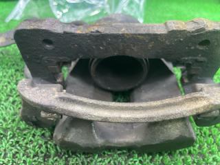 Суппорт правый передний TOYOTA REGIUS KCH46G 1KZTE 4 ракурс