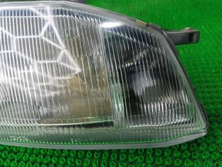 Фара правая передняя TOYOTA GRANVIA KCH16 26-80 3 ракурс