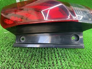 Стоп-сигнал правый задний TOYOTA ALPHARD AYH30 58-68 2 ракурс