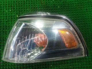 Габарит левый передний TOYOTA REGIUS KCH46G 1KZTE 26-73 1 ракурс
