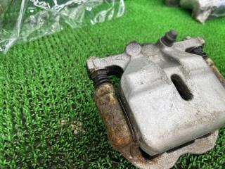 Суппорт правый задний HONDA ODYSSEY RB2 3 ракурс